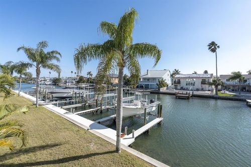 641 Garland Cir, INDIAN ROCKS BEACH, FL, 33785-2634 | Card Image