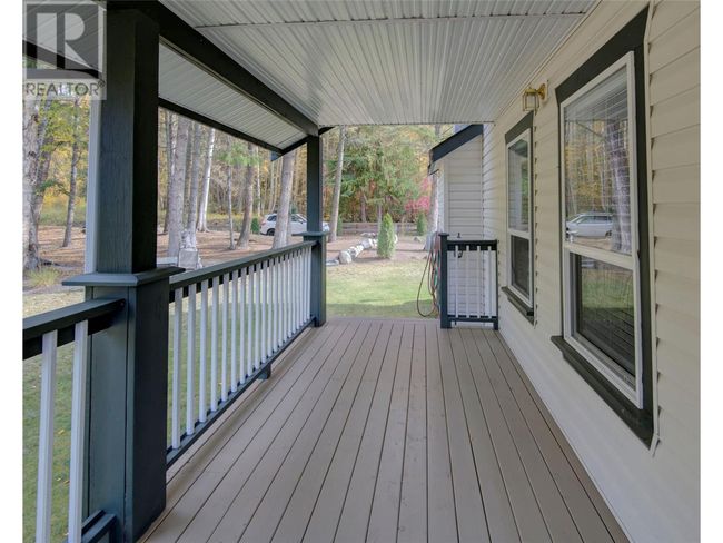 5228 Warren Creek Rd, House other with 4 bedrooms, 3 bathrooms and 12 parking in Falkland BC | Image 12