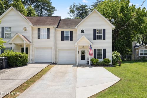 7518 Chatham Cir, Knoxville, TN, 37909-1705 | Card Image