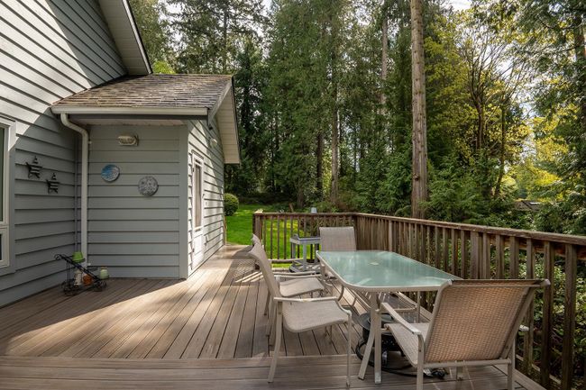 1154 Flume Road, House other with 3 bedrooms, 2 bathrooms and 8 parking in Roberts Creek BC | Image 31