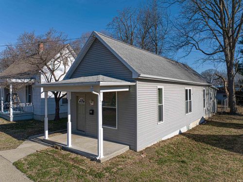 910 Mulberry St, Mount Vernon, IN, 47620-1551 | Card Image