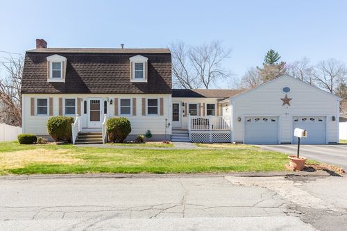 5 Cedar Grove Ave, Tyngsboro, MA, 01879-1768 | Card Image