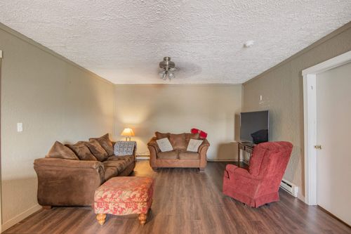 2 Main St, Richford, VT, 05476-1144 | Card Image