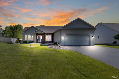 6297 Hessler Farm Path, Cicero, NY, 13039-7000 | Card Image