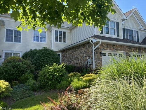 22 Briar Ct, Hamburg, NJ, 07419-1269 | Card Image
