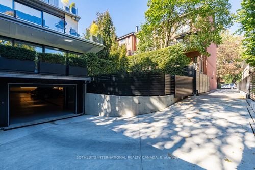 3-85 Bedford Rd, Toronto, ON, M5R2K3 | Card Image