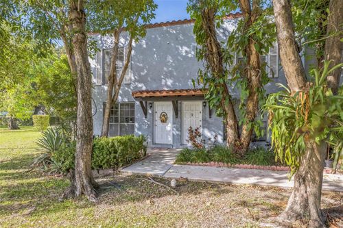 g1-10774 N Kendall Drive, Miami, FL, 33176 | Card Image