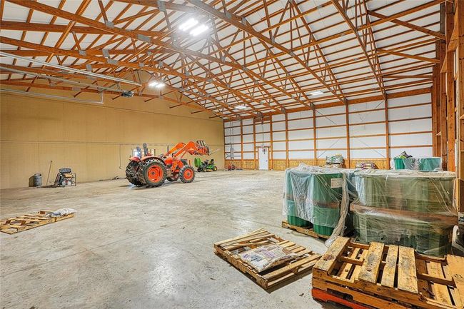 23003 N Frontage Rd, Home with 0 bedrooms, 0 bathrooms and null parking in Clinton OK | Image 17