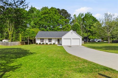 129 Northcrest Way, Powder Springs, GA, 30127-5105 | Card Image