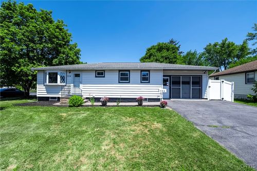 304 Drexler St, Liverpool, NY, 13088-6526 | Card Image