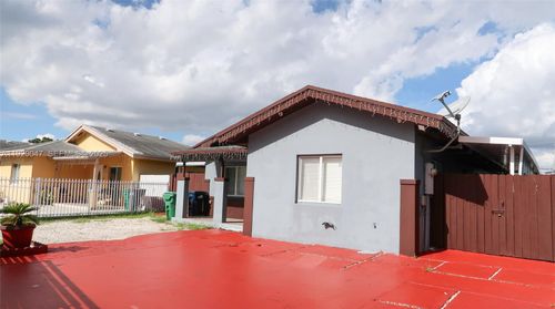 3109 Nw 64th St, Miami, FL, 33147-7608 | Card Image