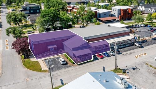 406 Se 5th St, Bentonville, AR, 72712-6110 | Card Image