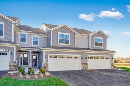 357 N Red Oak Cir, Round Lake, IL, 60073 | Card Image