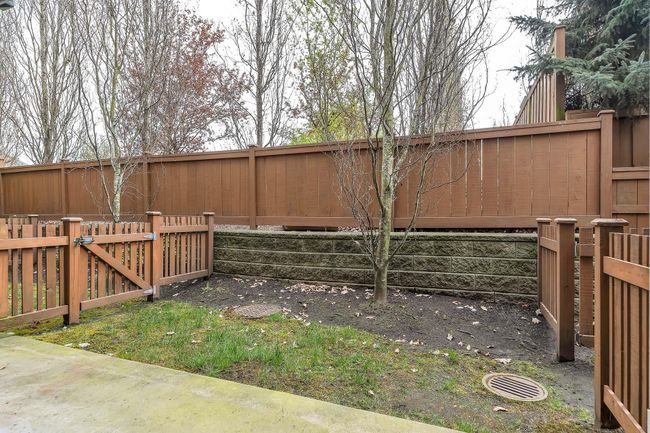 8 - 8068 207 Street, Townhouse with 3 bedrooms, 3 bathrooms and 3 parking in Langley BC | Image 36