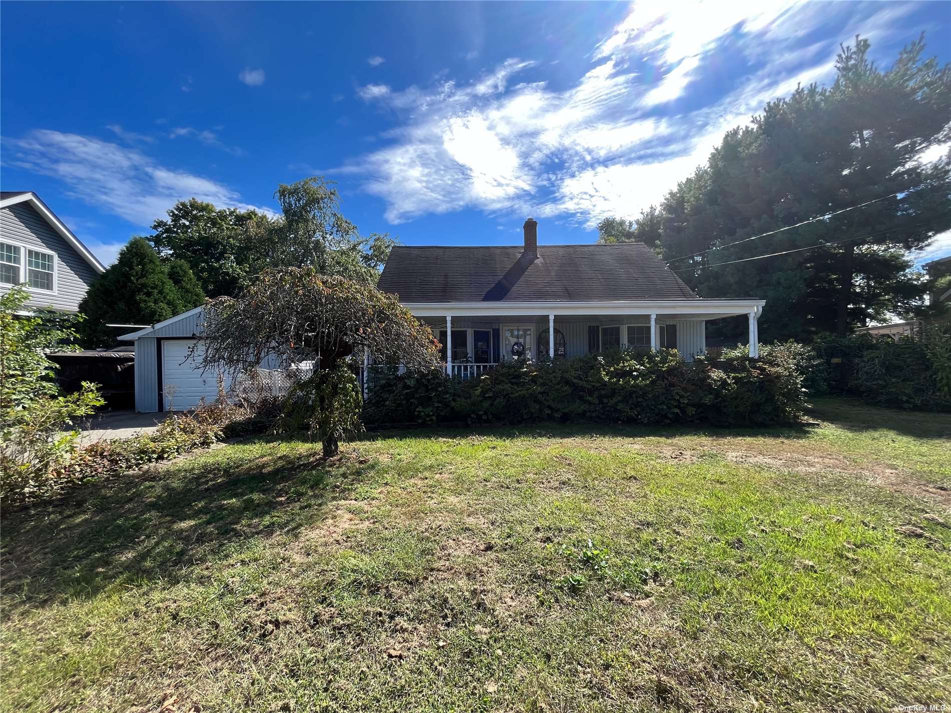 3rd Ave, East Northport, NY 11731