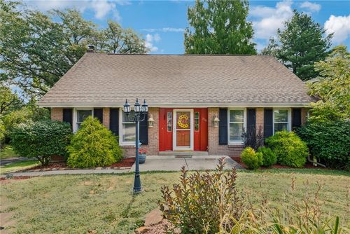 338 Kemerer Dr, Greensburg, PA, 15601-1052 | Card Image