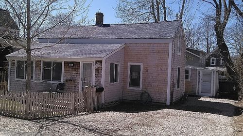 1-51 Walker St, Falmouth, MA, 02540-2719 | Card Image