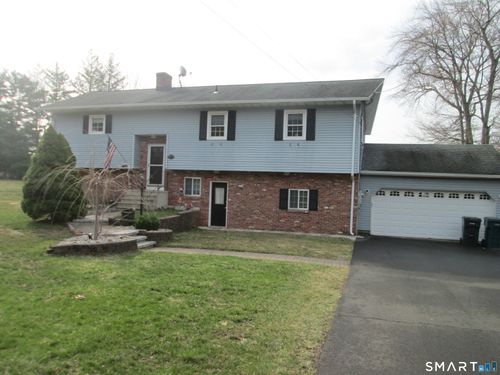 107 Country Club Rd, Cheshire, CT, 06410-1632 | Card Image