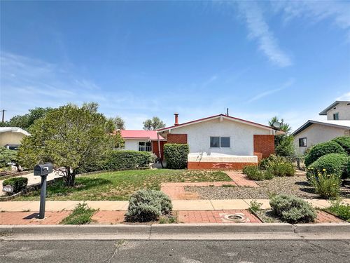 2937 Camino Principe, Santa Fe, NM, 87507-6902 | Card Image