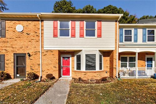 207 Choisy Cres, Yorktown, VA, 23692-2732 | Card Image