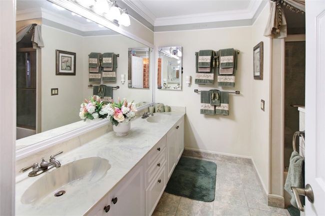 15580 Winkfield Cir, House other with 4 bedrooms, 2 bathrooms and null parking in Davie FL | Image 18