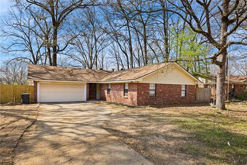 1206 Utica Ave, Russellville, AR, 72802-2686 | Card Image