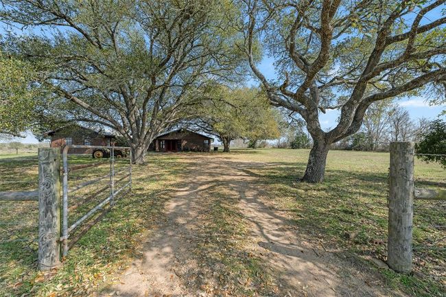 8232 Fm 2145, Home with 3 bedrooms, 3 bathrooms and null parking in Ledbetter TX | Image 10