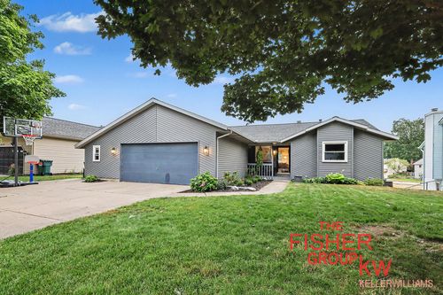8504 Corsica Dr, Jenison, MI, 49428-9583 | Card Image