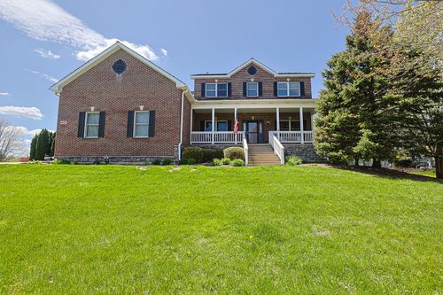8317 Appaloosa Ln, Spring Grove, IL, 60081-8243 | Card Image