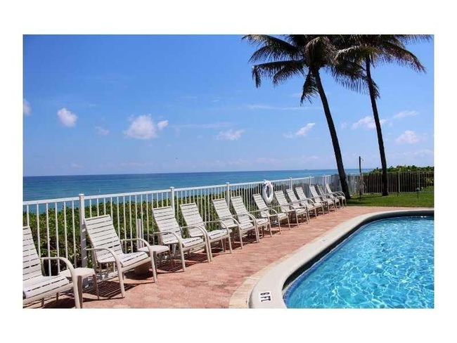 APT-305 - 1161 Hillsboro Mile, Condo with 2 bedrooms, 2 bathrooms and null parking in Hillsboro Beach FL | Image 32