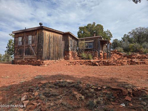 38125 N Snake Road, Ash Fork, AZ, 86320 | Card Image