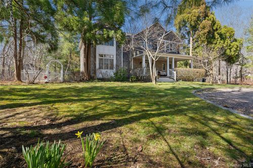 86 Northwest Path, Sagaponack, NY, 11962-2016 | Card Image