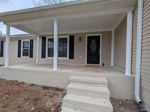 798 Seina Vista Dr, Madison, AL, 35758-1290 | Card Image
