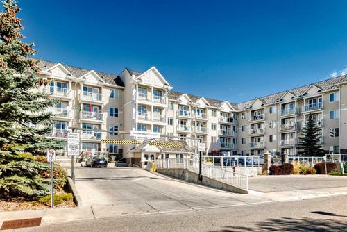 207-500 Rocky Vista Gdns Nw, Calgary, AB, T3G0C3 | Card Image