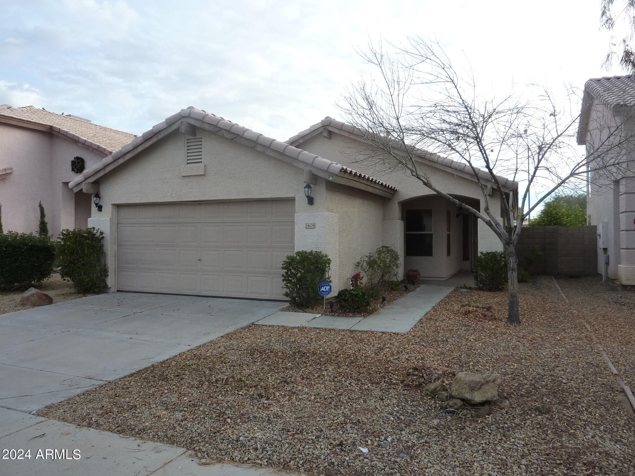 18629 N 39th Way, For Rent in Phoenix Zoocasa