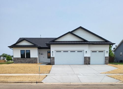 114 S Autumn Dr, Delavan, WI, 53115-4328 | Card Image