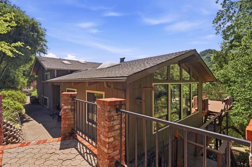 15540 Armsby Ln, Morgan Hill, CA, 95037 | Card Image