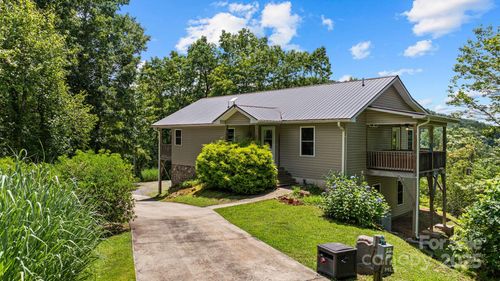 1268 Coon Creek Rd, Franklin, NC, 28734-9254 | Card Image