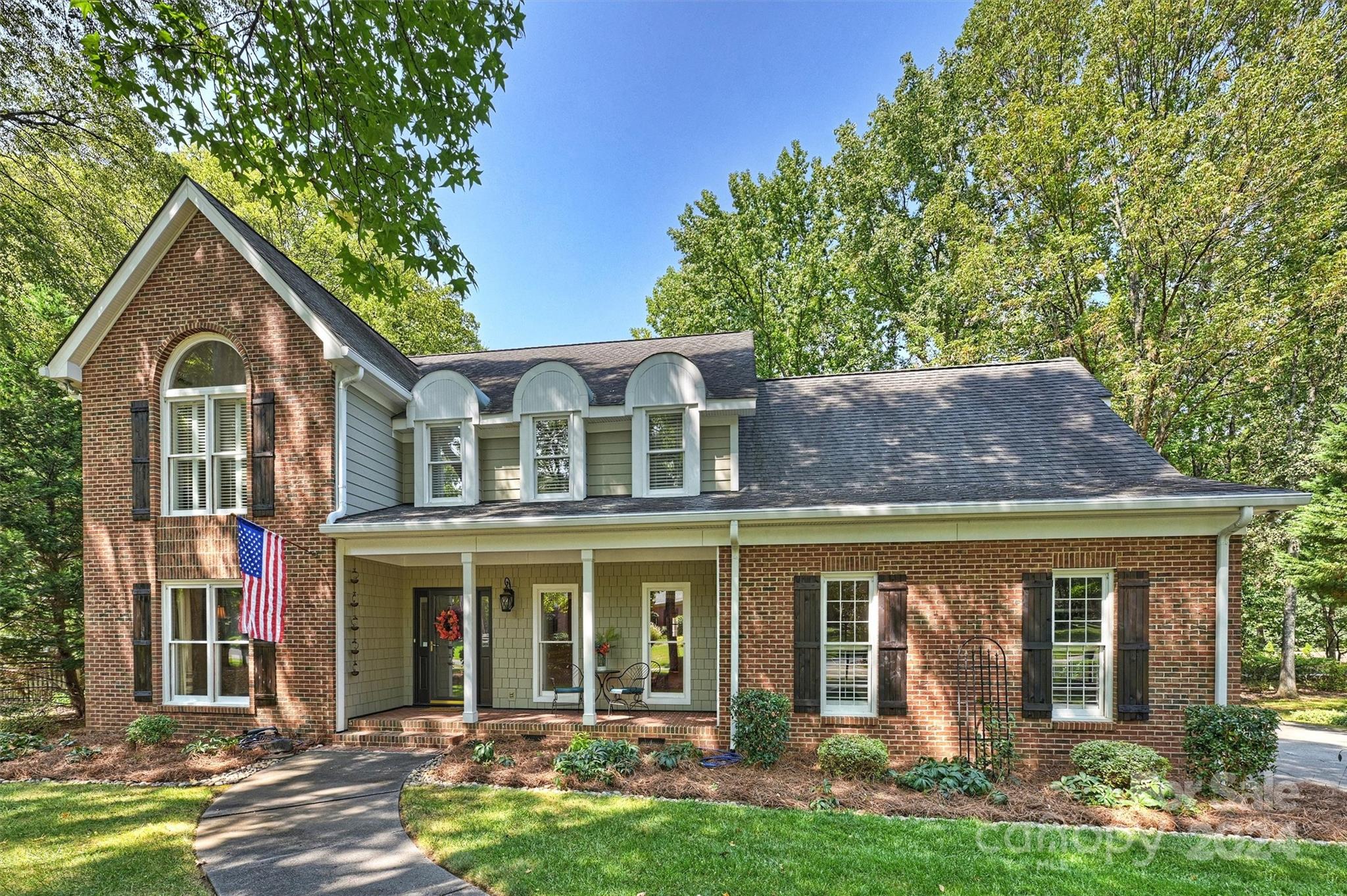 Warwick Cir, Charlotte, NC 28210