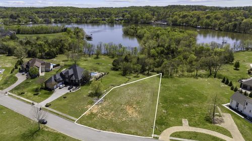 304 Stonebrook Pt, Lebanon, TN, 37087-6540 | Card Image