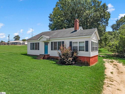 215 Haile St, jonesville, SC, 29353-1712 | Card Image