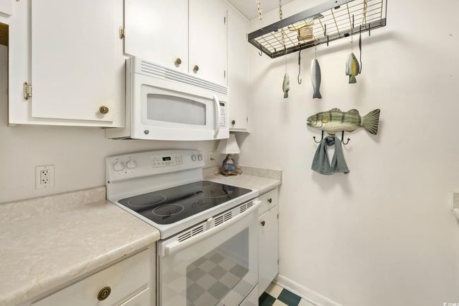 UNIT-19F - 435 Salt Marsh Cir, Condo with 2 bedrooms, 2 bathrooms and null parking in Pawleys Island SC | Image 6