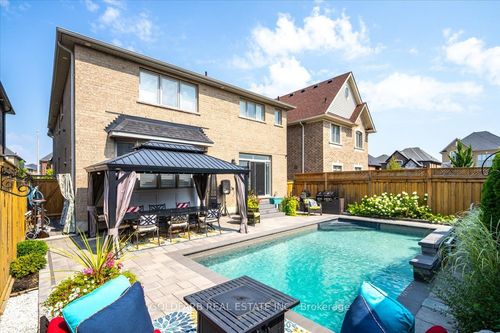 1343 Lawson St, Innisfil, ON, L9S0K8 | Card Image