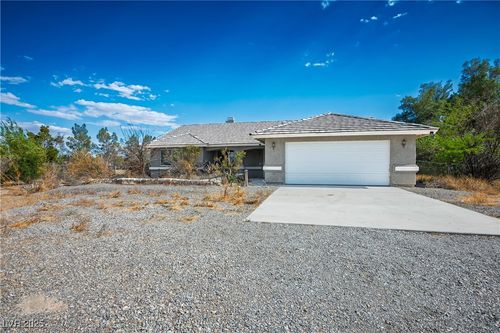 1351 Fawn St, Pahrump, NV, 89048-4979 | Card Image