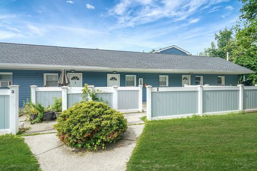 apt-2-16 Bellport St, East Patchogue, NY, 11772-7923 | Card Image