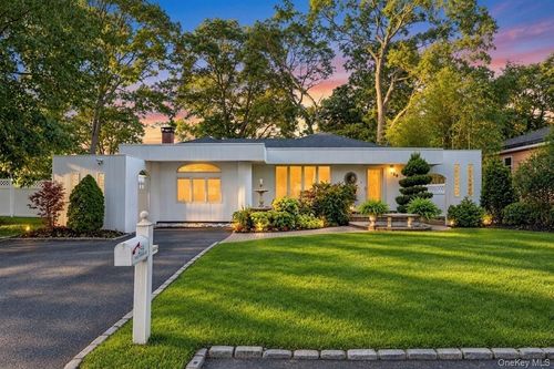 259 Shelter Rd, Ronkonkoma, NY, 11779-4846 | Card Image