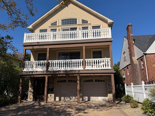 2-621 E Olive St, Long Beach, NY, 11561-3708 | Card Image