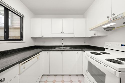 11482 Kingcome Ave, Richmond, BC, V7A4S2 | Card Image