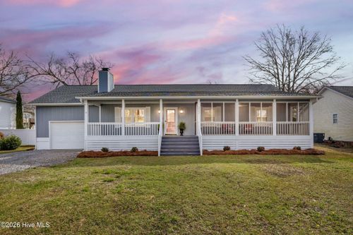 322 Ne 57th St, Oak Island, NC, 28465-4805 | Card Image