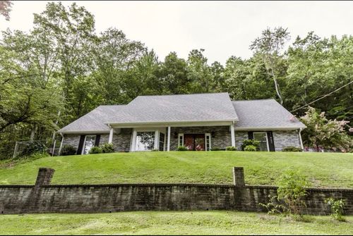 143 Ahler Rd, Harriman, TN, 37748-7327 | Card Image
